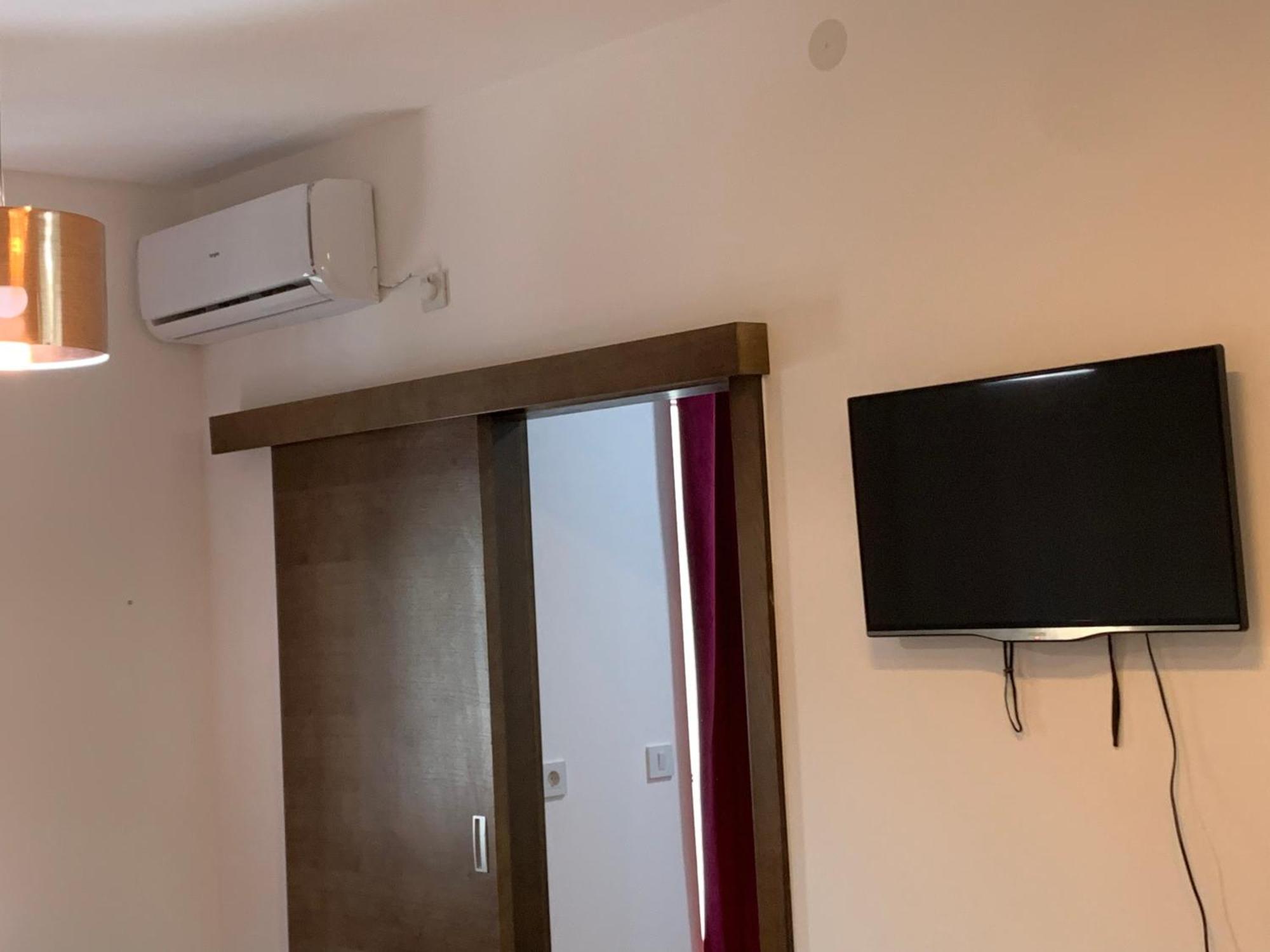 De Lux Nedeljkovic Aparthotel Jagodina Εξωτερικό φωτογραφία